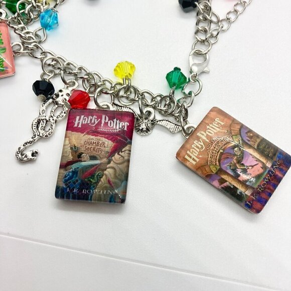 Harry Potter Book Cover Charm Bracelet Handmade - Picture 3 of 10